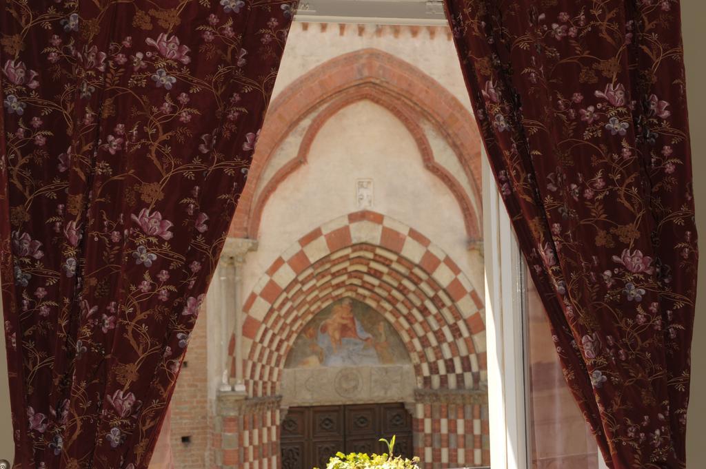 לינה וארוחת בוקר אלבה Relais Al Bel San Domenico חדר תמונה