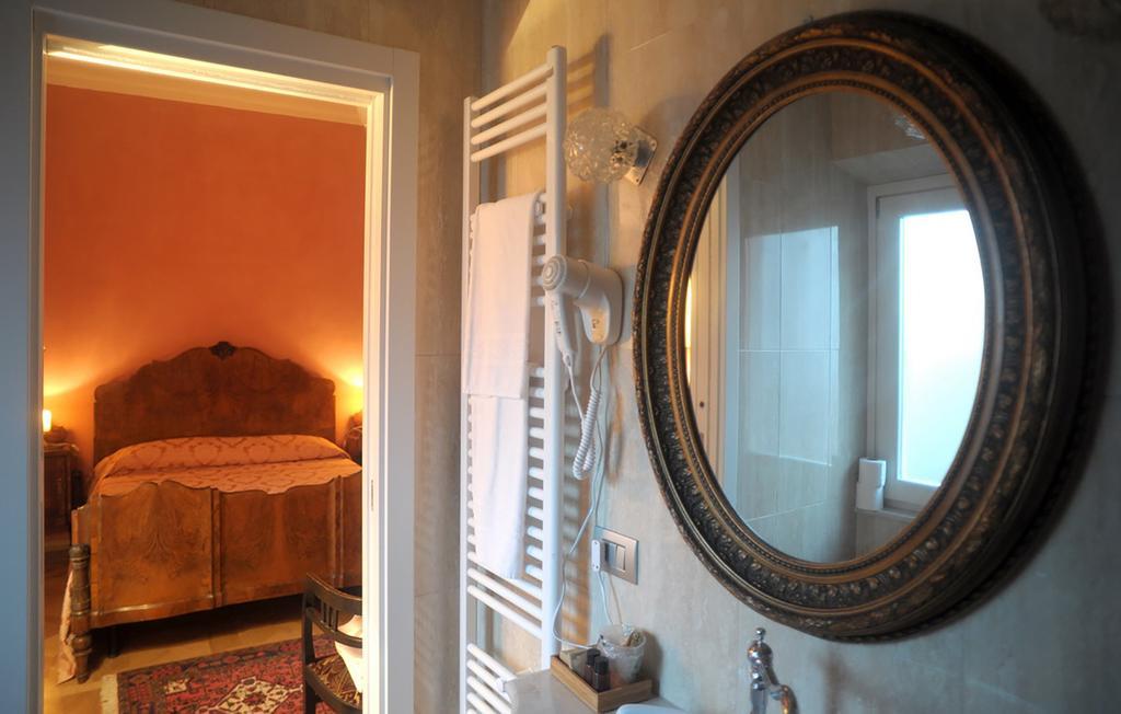 לינה וארוחת בוקר אלבה Relais Al Bel San Domenico חדר תמונה