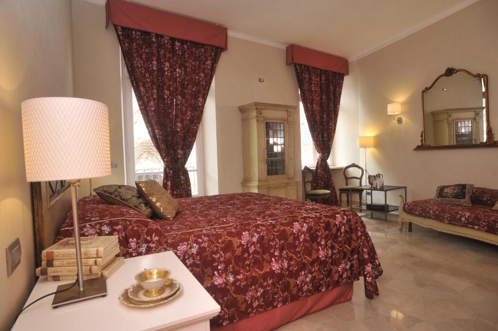 לינה וארוחת בוקר אלבה Relais Al Bel San Domenico חדר תמונה
